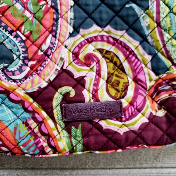 Vera Bradley Iconic Triple Zip Hipster Heirloom Paisley Crossbody Bag - Picture 8 of 14